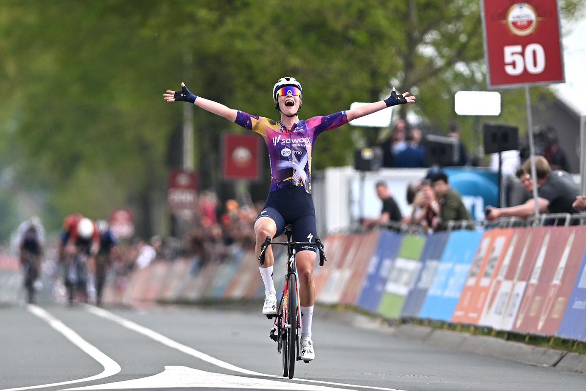AMSTEL GOLD RACE DONNE: ARRIVA DA SOLA MISCHA BREDEWOLD