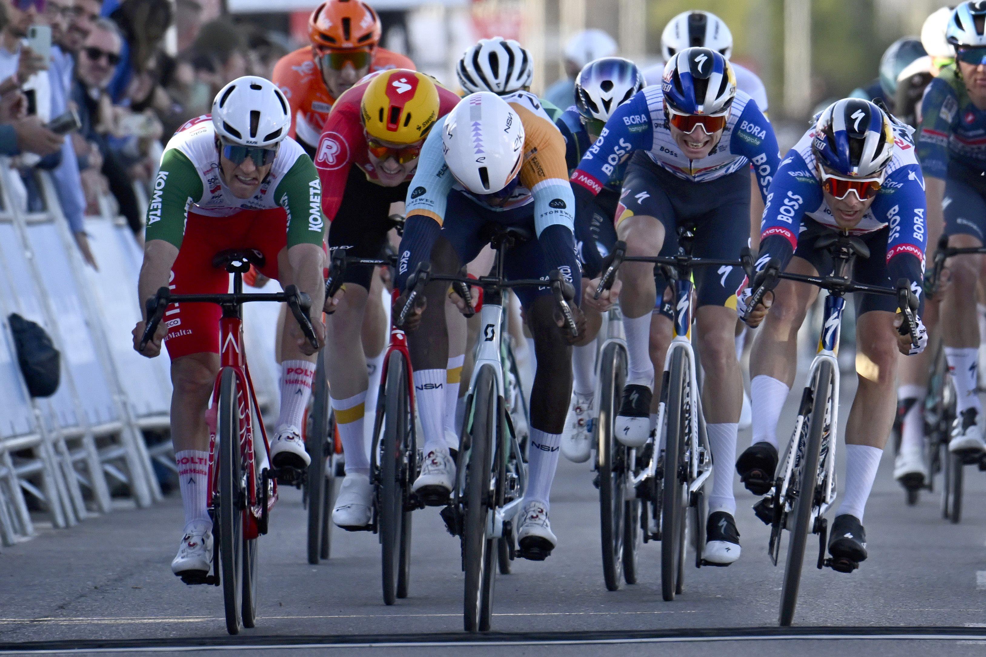 🚨🏆🚴🏻‍♂️🇪🇸Volta Comunitat Valenciana: Girmay beffa Marit allo sprint!🇪🇷